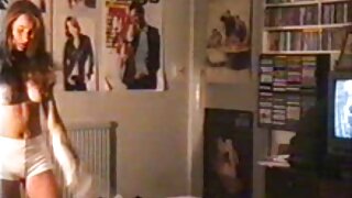 Lớn ngực tóc vàng choáng phim sexx video váng fucks cô ấy âm đạo với dưa chuột