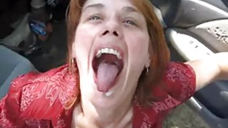 Dơ bẩn retro sluts Chessie Moore và Racquel Darrian đang bận sexx usuk rộn với sự nịnh hót dicks