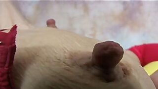 Dương vật yêu bimbo Nicole mất một sexxthu phần trong một có ba người