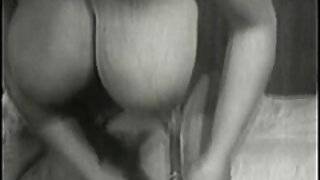 Vẻ tự phụ brunette cutie rides vòi nước phim sexx loan luaan và cho blowjob