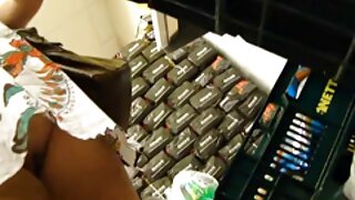 Nóng gangbang sexx hihi tình dục video với siêu sừng brunette điếm