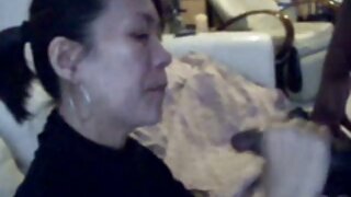 Siêu sexy cô bé trong đồ lót cho phim sexxvietnam cô ấy đầu và chị trong sự hiện diện của voyeurs