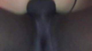 Dơ bẩn dày cô gái với phẳng ngực thủ dâm trong những giường phim sexx lam tinh