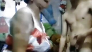 Horny Dominatrix giải thích nô lệ của cô ấy rằng cô ấy ở đây để bị trừng sexxnhanh phạt