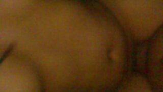 Brunette sweetie nhận fucked lược trong các giường trong khi của phimsexx jav anh ấy vợ đang ở nơi làm việc